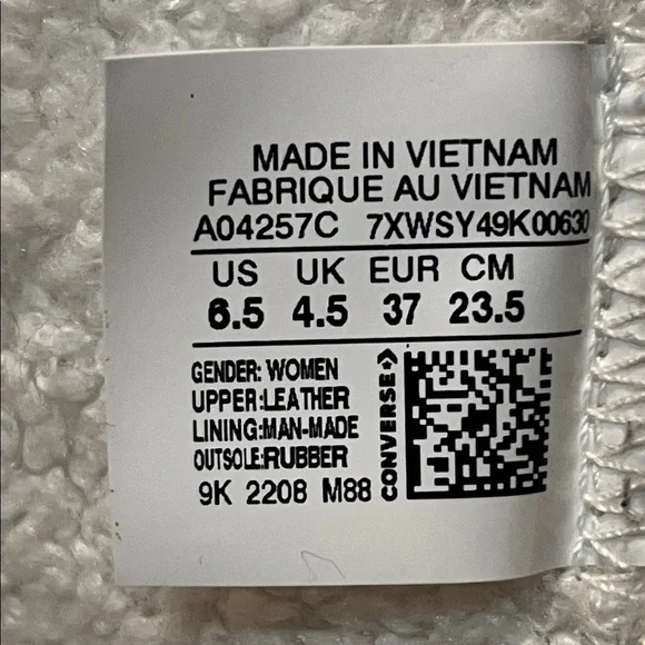 Converse Chuck Taylor All Star Leather Hightop Sneakers size 6.5 women’s - Picture 7 of 8